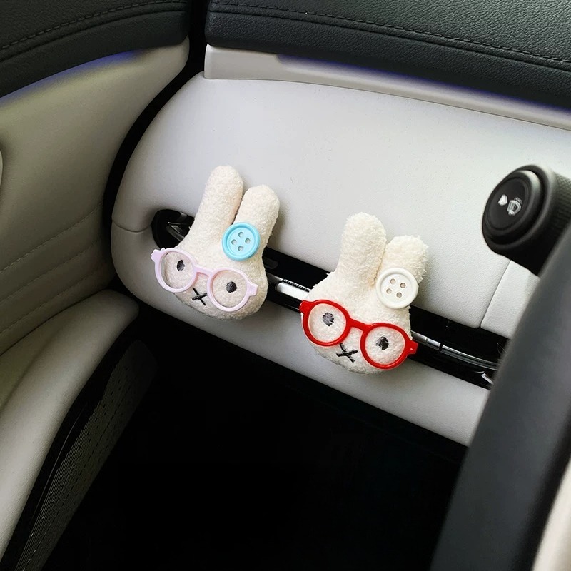 안경을 쓴 귀여운 토끼 자동차 에어벤트 향수 클립 아로 - Car Air Freshener Vent 리뷰 및 가격